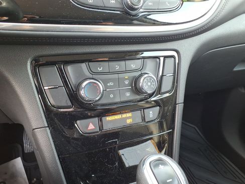 Certified 2022 Buick Encore Preferred w/ Safety Package image 19