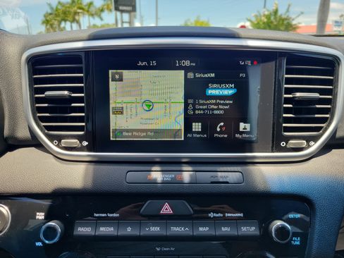 Used 2020 Kia Sportage EX w/ EX Technology Package FWD image 20