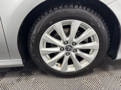 Used 2019 Toyota Camry LE image 7