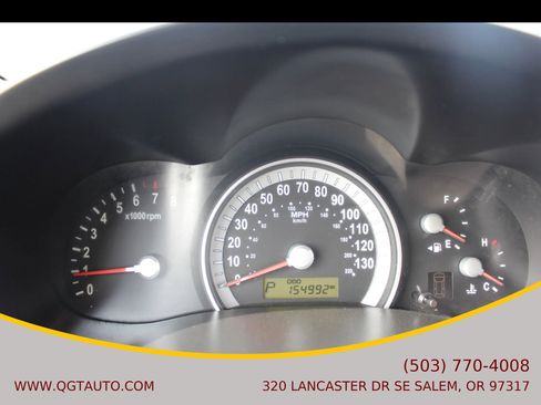 Used 2007 Hyundai Entourage GLS image 27