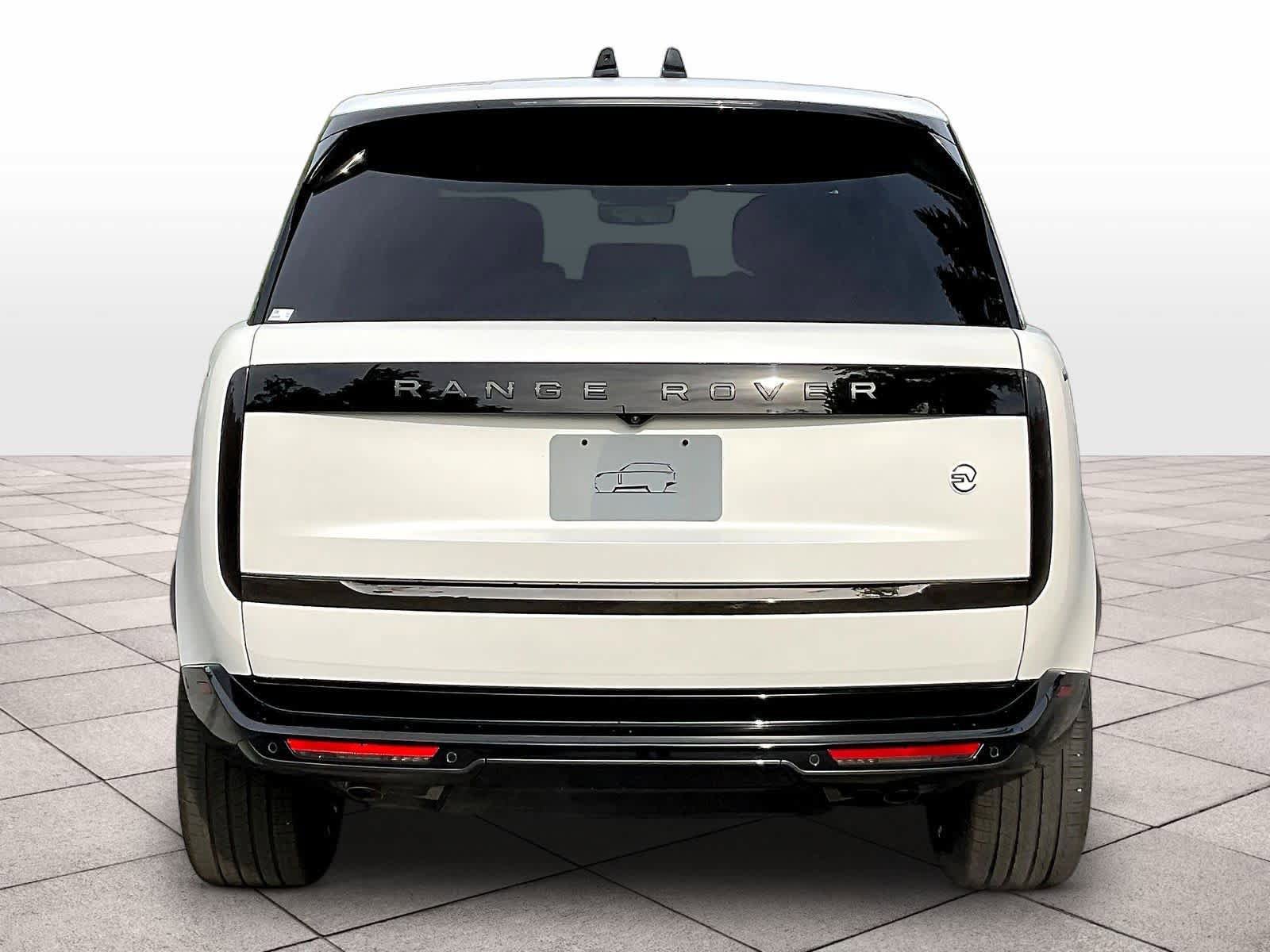 New 2026 Land Rover Range Rover SV AWD/4WD image 6