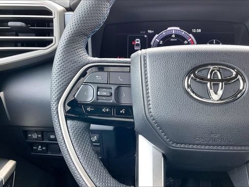 Used 2026 Toyota Tundra Platinum AWD/4WD image 10