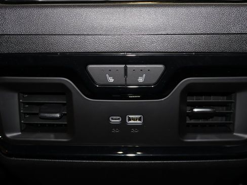 New 2026 GMC Sierra 1500 AT4 w/ AT4 Premium Package image 31