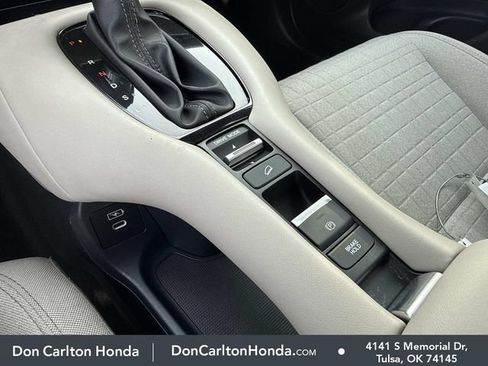 Used 2026 Honda HR-V LX image 23