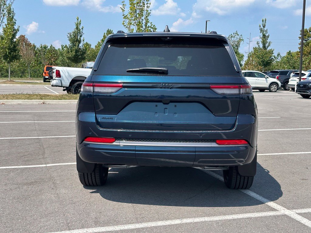 New 2027 Jeep Grand Cherokee Limited AWD/4WD image 6