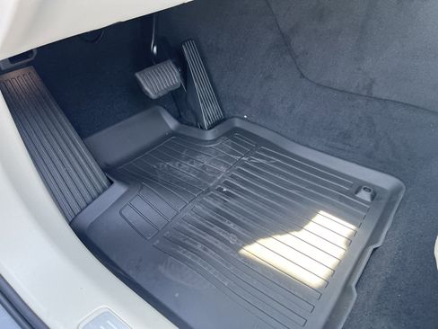 Used 2026 Volvo XC60 B5 Ultra w/ Protection Package Premier image 43