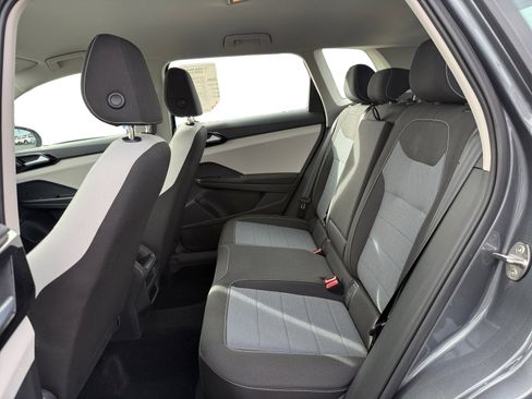 Certified 2025 Volkswagen Taos S FWD image 16