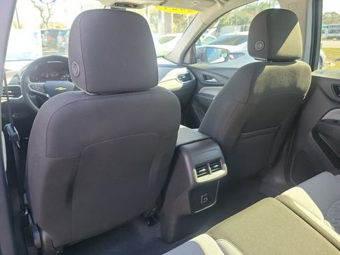 Certified 2024 Chevrolet Equinox LS w/ Driver Confidence II Package image 10