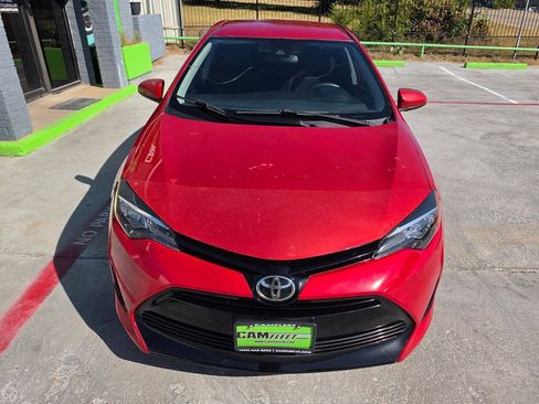 Used 2017 Toyota Corolla LE FWD image 6