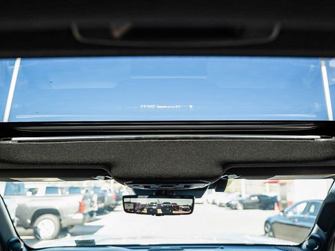 New 2025 Toyota 4Runner 4WD image 17