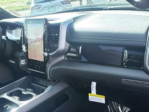 New 2026 RAM 1500 Laramie AWD/4WD image 12