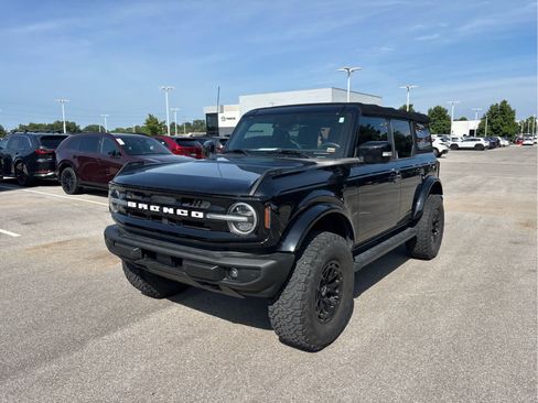 Used 2021 Ford Bronco Outer Banks AWD/4WD image 2
