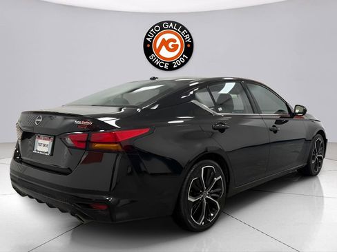 Used 2023 Nissan Altima 2.5 SR image 7