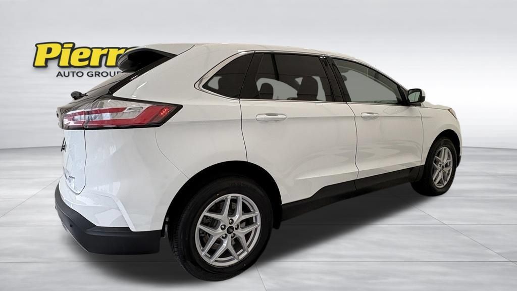 Used 2023 Ford Edge SEL w/ Convenience Package AWD/4WD image 7