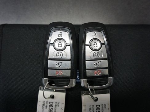 Used 2020 Ford Expedition XLT w/ Equipment Group 202A image 20