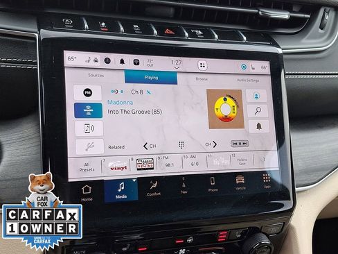 Used 2023 Jeep Grand Cherokee L Limited image 19