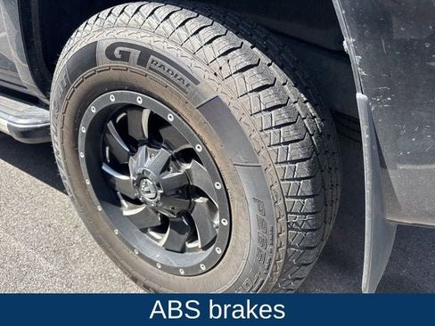 Used 2019 Toyota 4Runner TRD Off-Road image 15