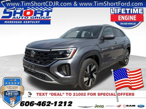Used 2025 Volkswagen Atlas Cross Sport SE AWD/4WD image 1