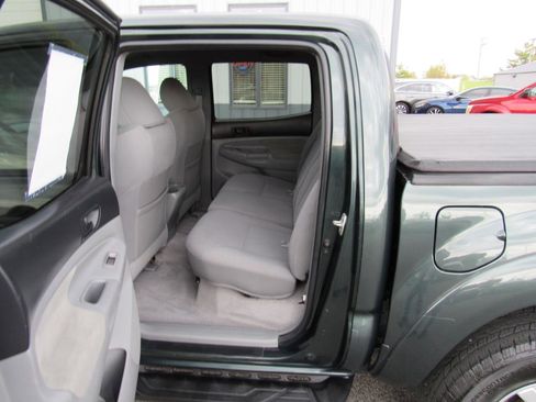 Used 2010 Toyota Tacoma 4x4 Double Cab image 36