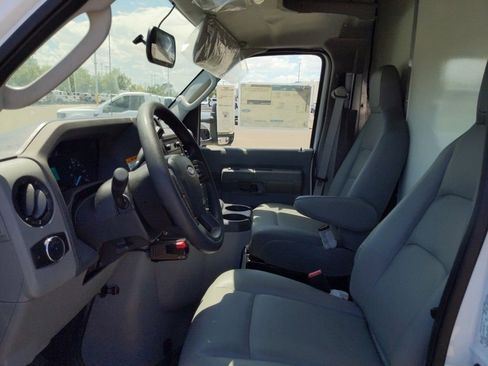 New 2025 Ford E-350 and Econoline 350 Super Duty w/ Power Equipment Group image 26