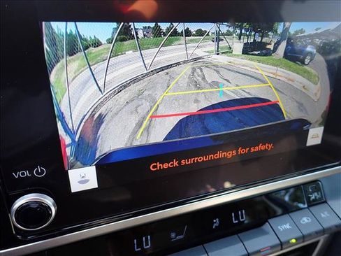 Used 2025 Toyota Camry LE FWD image 20