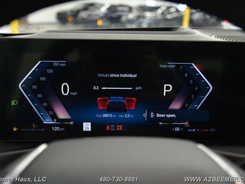 Used 2023 BMW 330i Sedan w/ Premium Package image 28