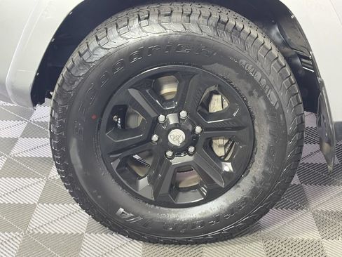 Used 2021 Toyota 4Runner SR5 RWD image 9
