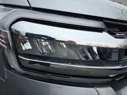 Used 2023 Ford Expedition Max Limited image 31