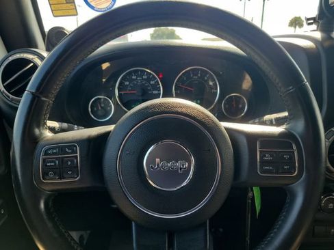 Used 2014 Jeep Wrangler Unlimited Sport w/ Quick Order Package 24S AWD/4WD image 17