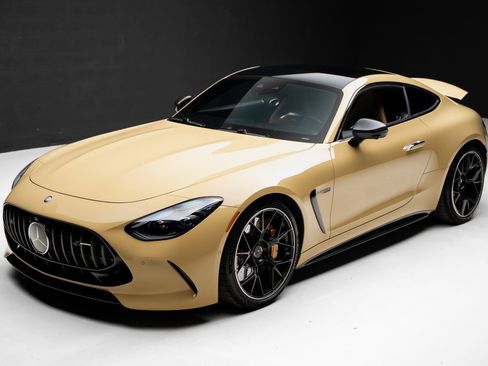 Used 2025 Mercedes-Benz AMG GT 63 image 5