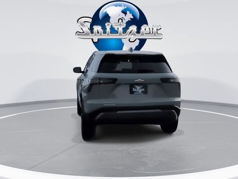 New 2026 Chevrolet Equinox LT w/ Convenience Package II image 16