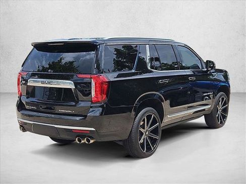 Used 2024 GMC Yukon Denali AWD/4WD image 5