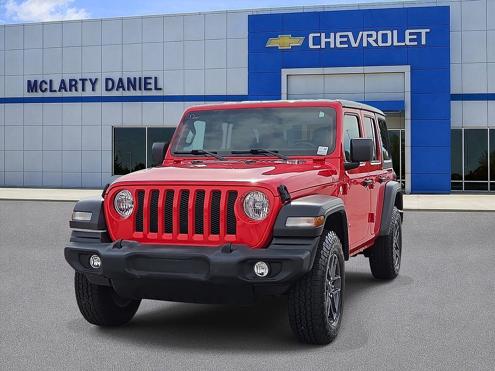 Used 2021 Jeep Wrangler Unlimited Sport AWD/4WD image 2