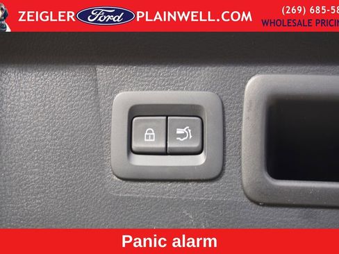 Used 2025 MAZDA CX-50 AWD 2.5 S w/ Premium Plus Pkg image 11