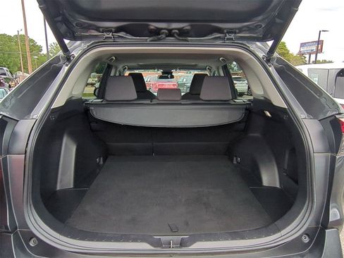 Used 2022 Toyota RAV4 XLE w/ Convenience Package image 26