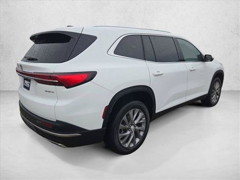 Used 2026 Buick Enclave Preferred FWD image 5