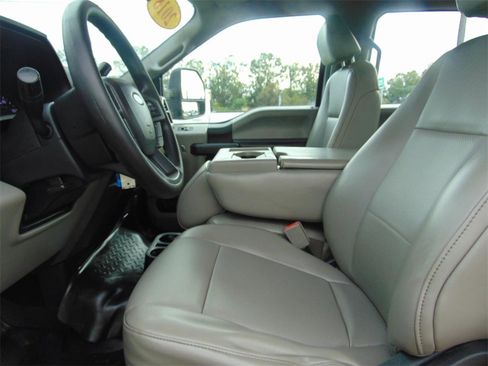 Used 2018 Ford F350 XL w/ Power Equipment Group image 2