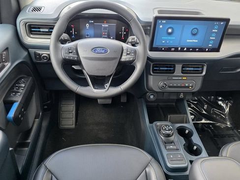 Used 2025 Ford Maverick Lobo AWD/4WD image 11