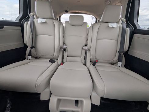 New 2026 Honda Odyssey EX-L image 23
