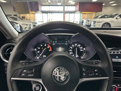 Used 2018 Alfa Romeo Giulia Ti w/ TI Leather Package image 16