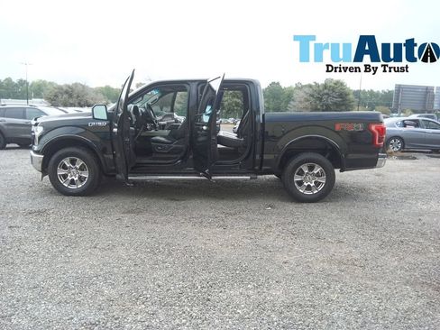Used 2016 Ford F150 Lariat w/ Equipment Group 502A Luxury AWD/4WD image 12