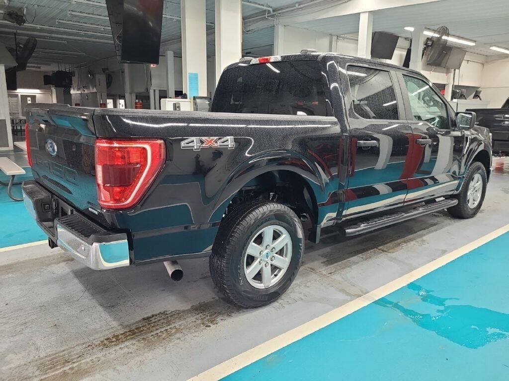 Used 2023 Ford F150 XLT AWD/4WD image 3