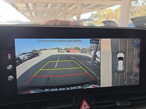 Certified 2025 Kia Sportage SX image 12