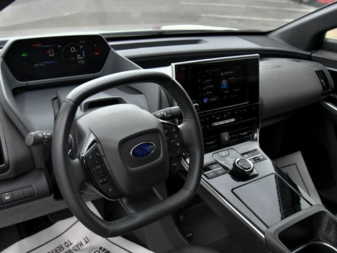 Used 2024 Subaru Solterra AWD/4WD image 14