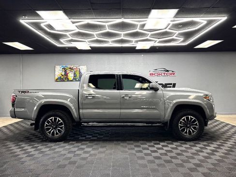 Used 2020 Toyota Tacoma TRD Sport w/ Technology Package RWD image 17