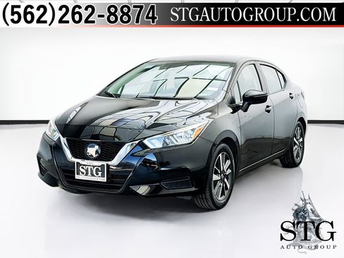 Used 2021 Nissan Versa SV FWD image 1