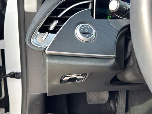 Certified 2024 Mercedes-Benz E 350 4MATIC Sedan image 21