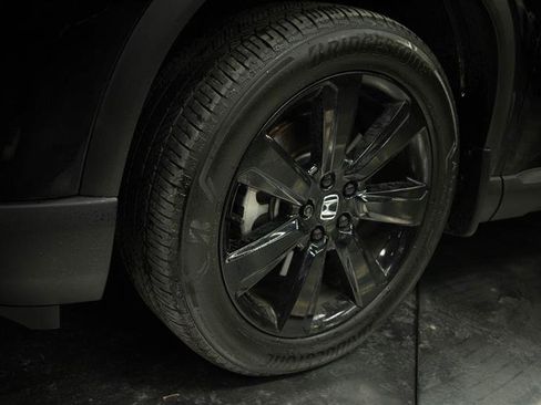 Used 2025 Honda Pilot Black Edition image 4