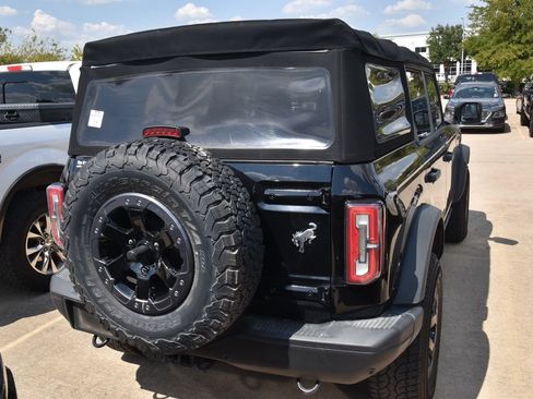 Used 2022 Ford Bronco Badlands AWD/4WD image 7