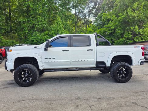 Used 2020 Chevrolet Silverado 2500 LT w/ All Star Edition AWD/4WD image 4